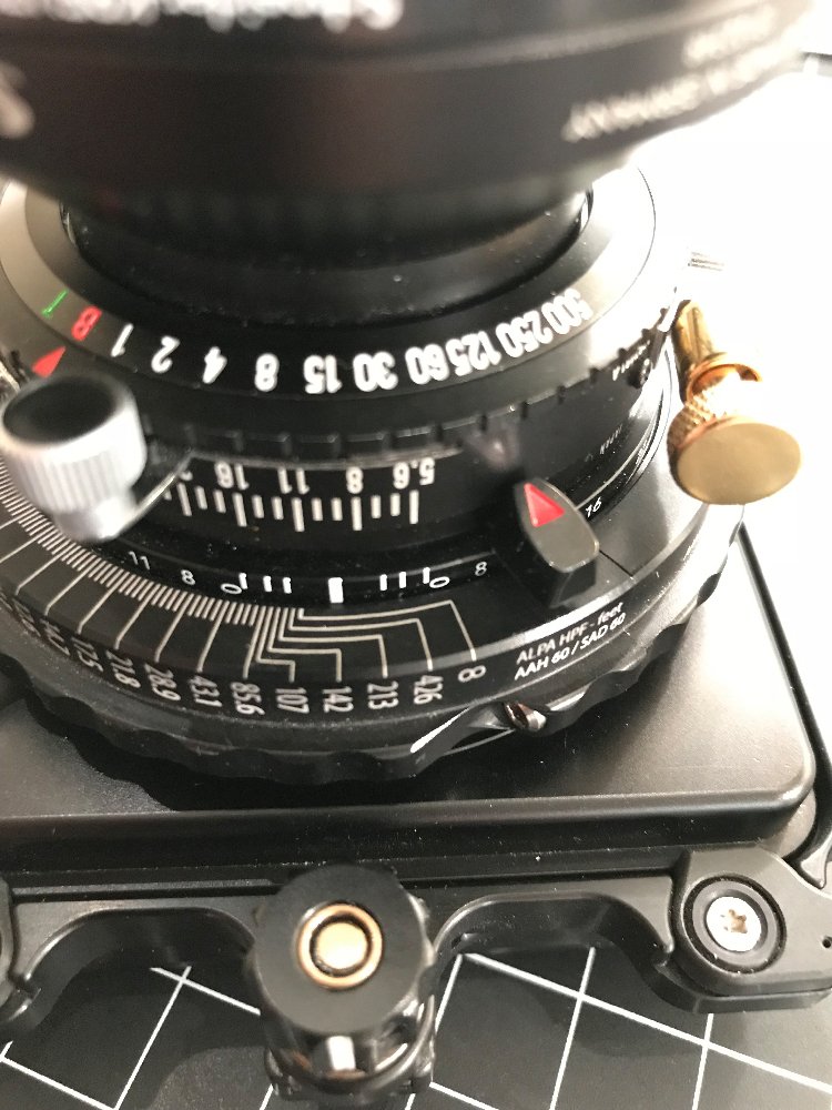 Alpa Shim Kit，后背适配板校准用的金属垫片组件，厚度 0.01-0.5mm