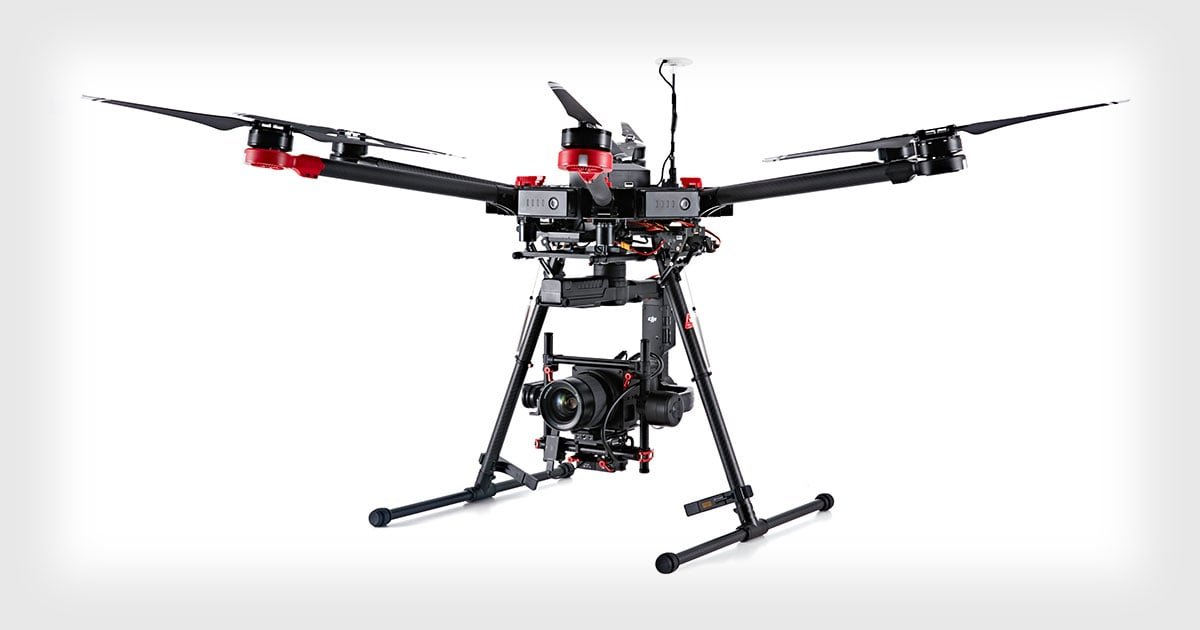 DJI Matrice 600 搭载 Hasselblad A5D 中画幅航拍相机