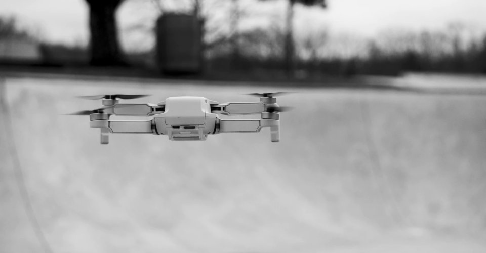 DJI 图传技术对比：OcuSync 2 与 Lightbridge 2