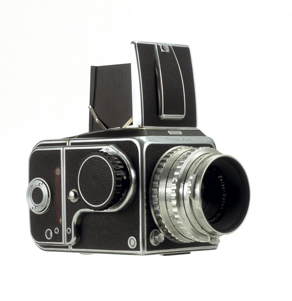 Hasselblad 1600F 机身外观，焦平面快门型号