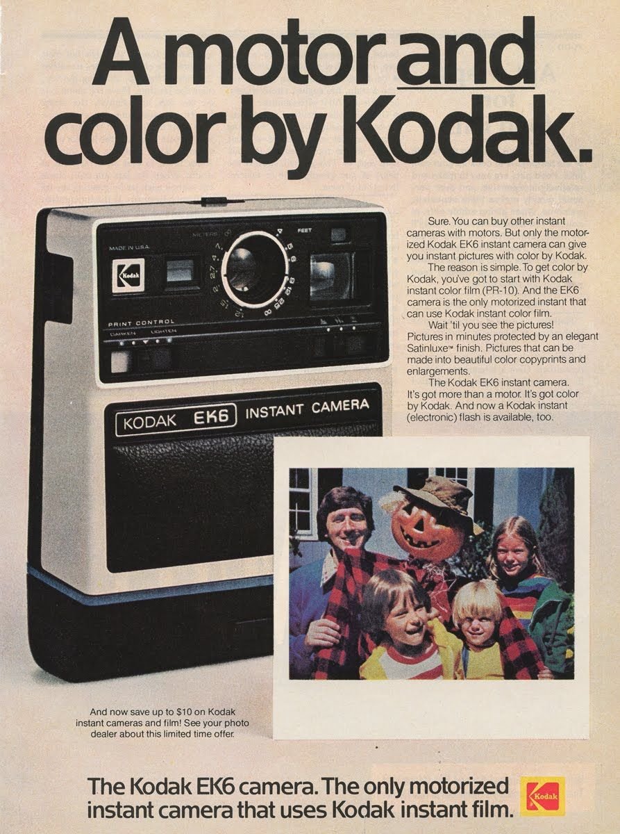 Kodak 2000s 广告活动场景，展示 Kodak 如何在数码时代延续"分享记忆"的品牌叙事