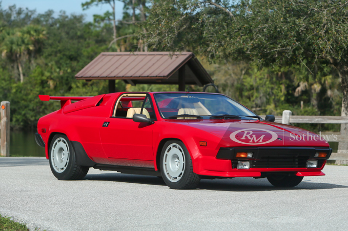 Lamborghini Jalpa P350 红色车身侧面