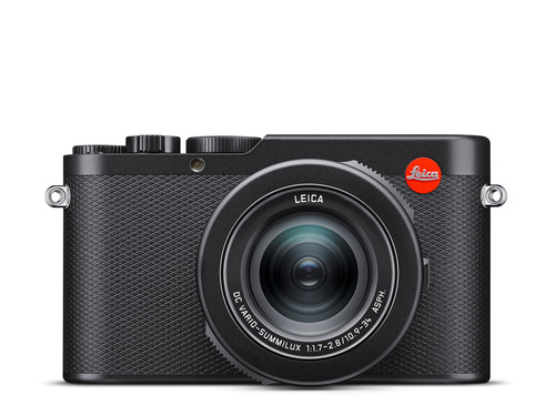 Leica D-Lux 8 正面，紧凑机身配 Leica DC Vario-Summilux 镜头，红标醒目