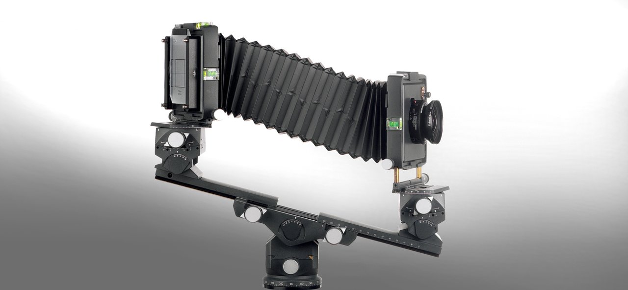 Linhof M 679cs 双系统相机，1996 年发布时获 TIPA 最佳专业产品奖