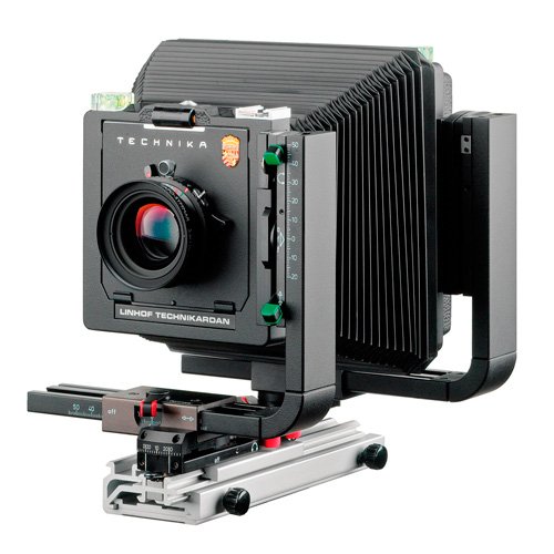 Technikardan S45 展开状态，展示完整的单轨调整能力和折叠轨道结构