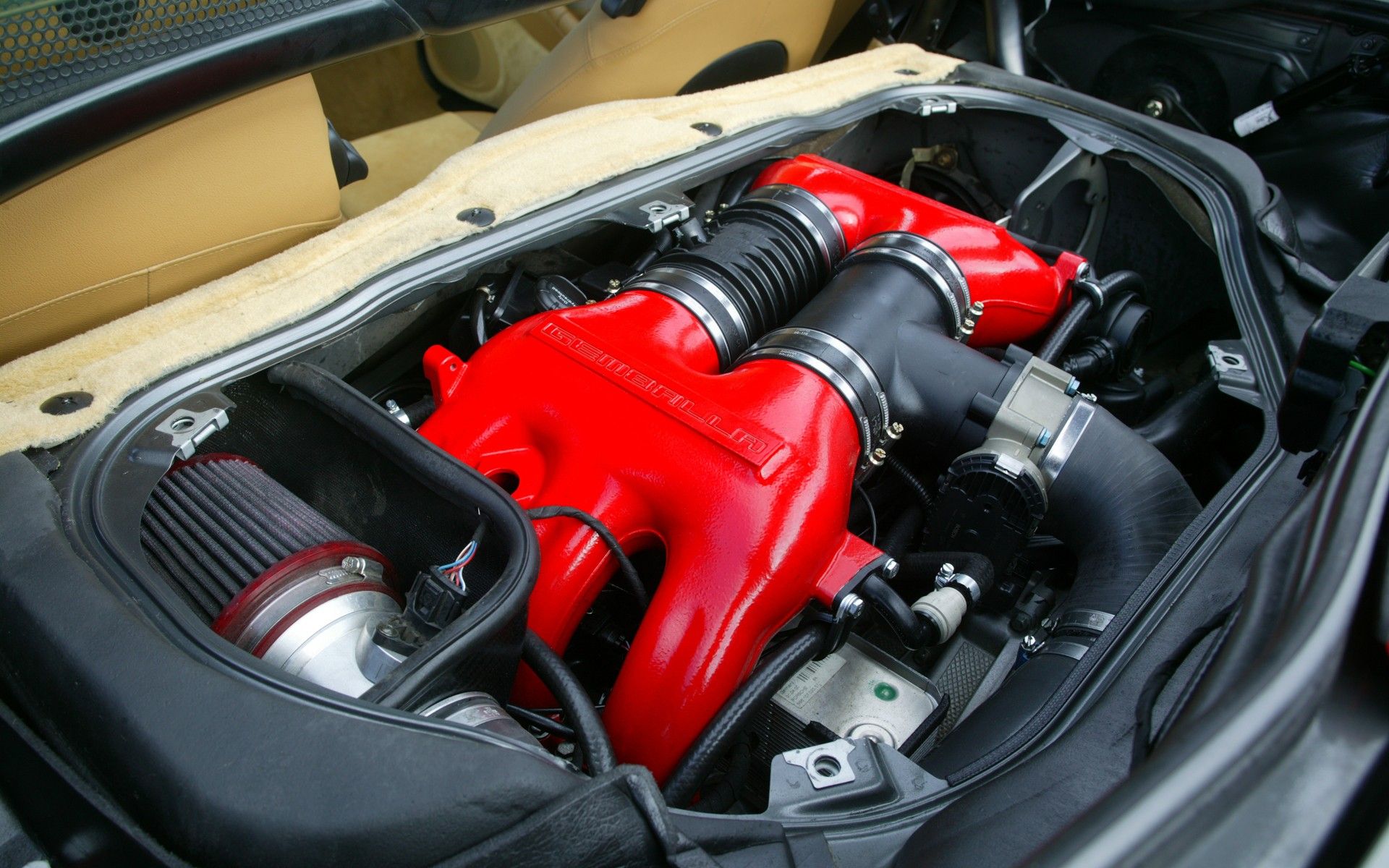 Boxster 986 的 M96 水冷水平对置六缸引擎