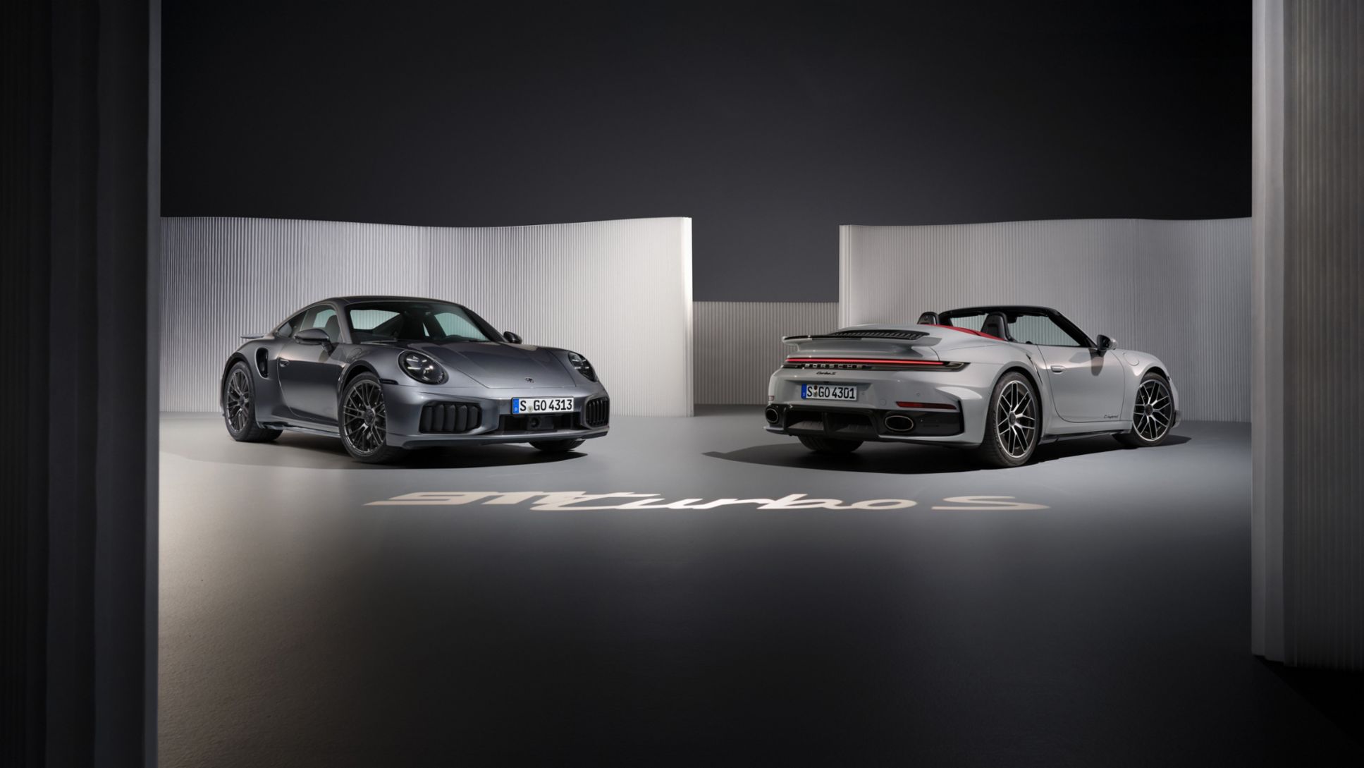 Porsche 911 Turbo S（2025 年款）侧面动态拍摄