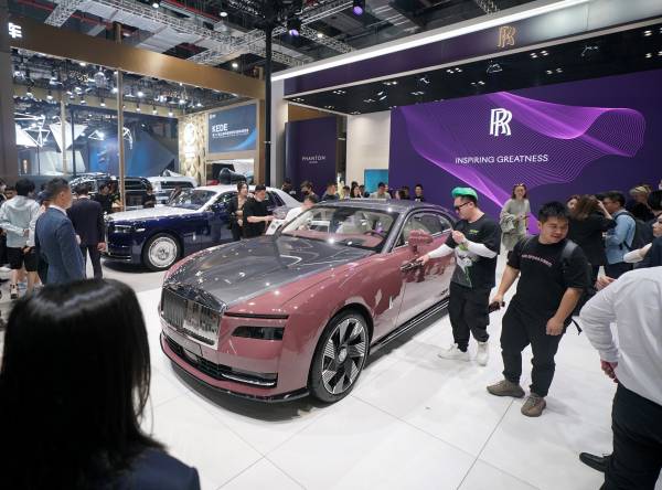 2023 年 Auto Shanghai 展出的 Bespoke Cullinan